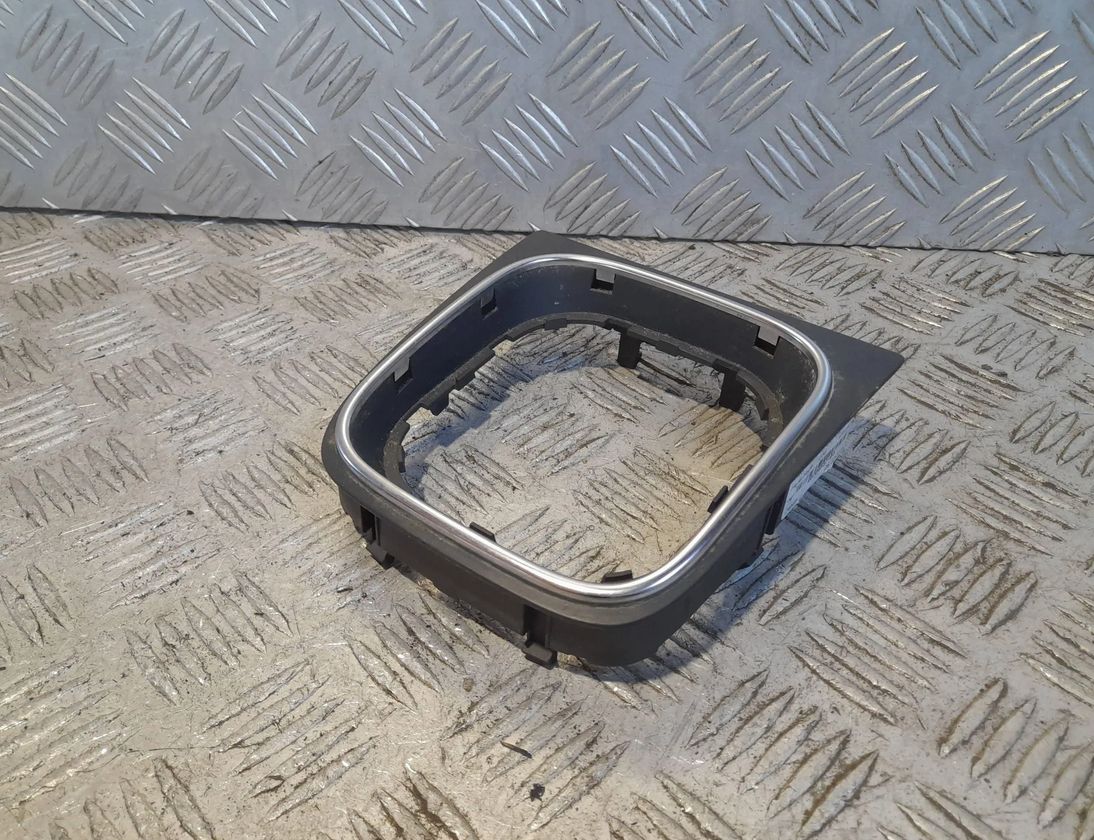 VOLKSWAGEN Golf 8 generation (2019-2023) Индикатор переключения передач 1K0711113 29756065