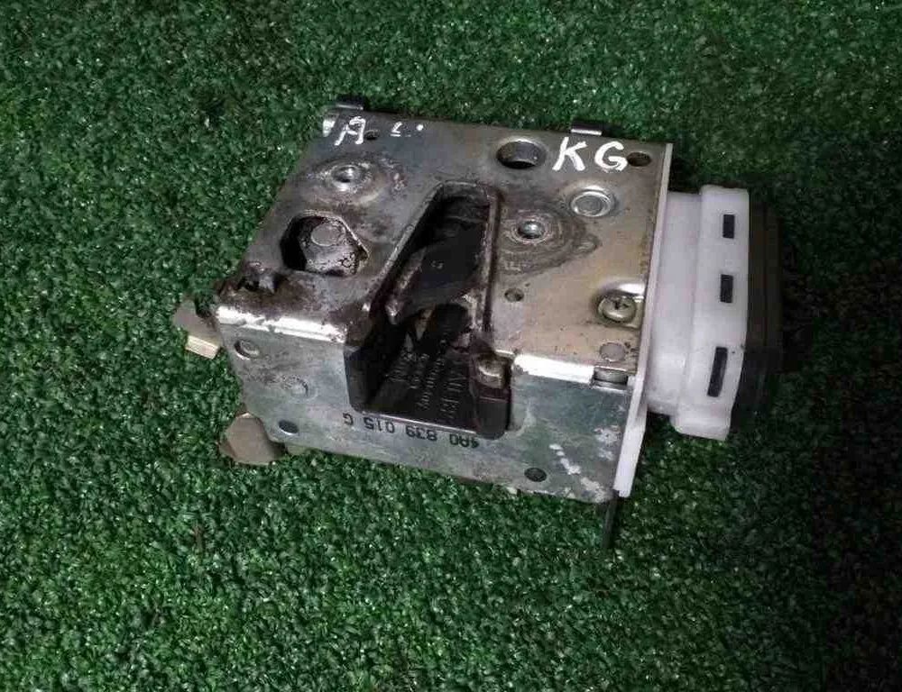 AUDI A4 B5/8D (1994-2001) Zámok pravých zadných dverí 4A0185,4A0839015G 32497723