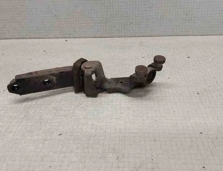 VOLKSWAGEN Transporter T5 (2003-2015) Posuvné dvere pant 7H0843336E,7E0843336,7H0843336C,7H0843336A,7H0843398AA,7E0843398G,7H0843336B,7E0843397J,7H0843336D,7H0843397AA,7E0843336A,7E0843397K,7E0843398F 32531641