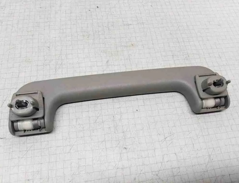 AUDI A6 C8/4K (2018-2024) Ручка крыши передняя правая 4B0857607B 32536841