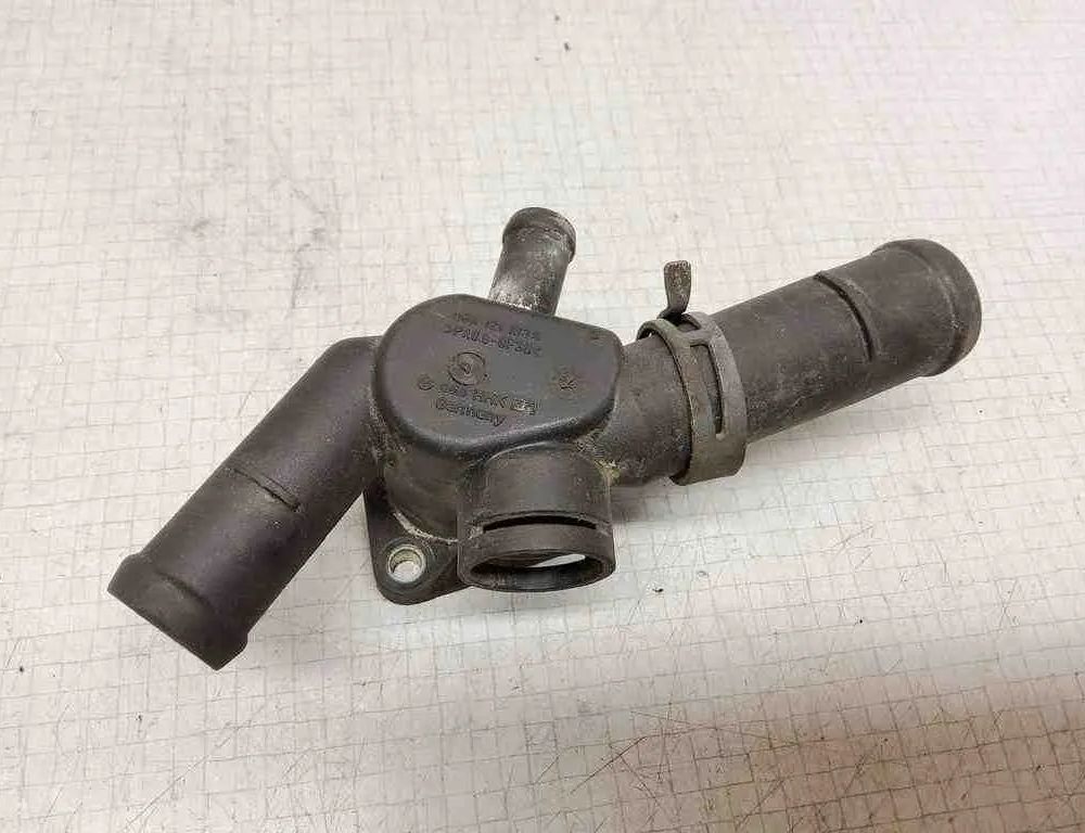 AUDI A3 8L (1996-2003) Termostat 32542694