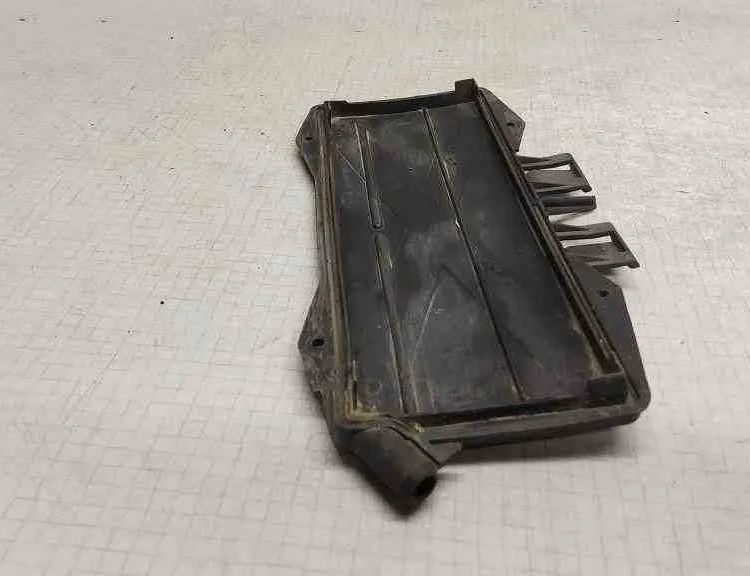 VOLVO S60 1 generation (2000-2009) Крышка воздушного микрофильтра 82549,82550 32554821