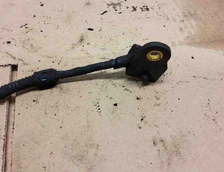 VOLKSWAGEN Transporter T5 (2003-2015) Rýchlostný senzor vačkového hriadeľa 4A222422 32555091