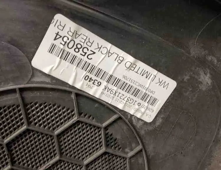 JEEP Grand Cherokee 4 generation (WK) (2004-2024) Rear Right Door Panel 1GG46TRM,258054,1GS721X9AK,11650245 32557659