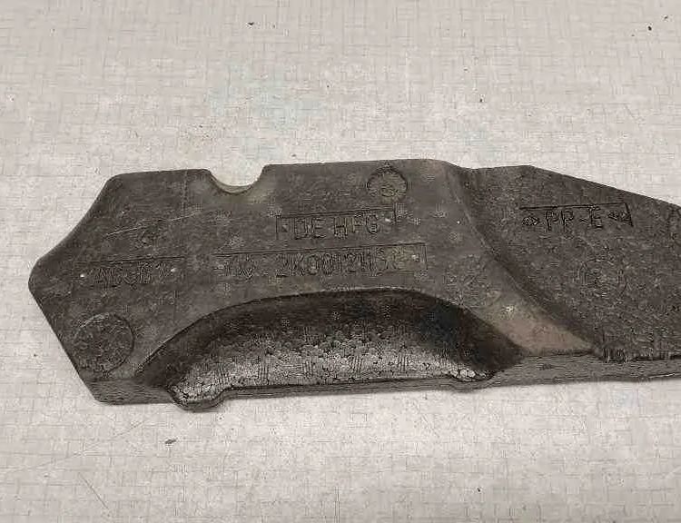 VOLKSWAGEN Caddy 3 generation (2004-2015) Other Interior Parts 2K0012219,2K0012113C,1T0805615A 32559005