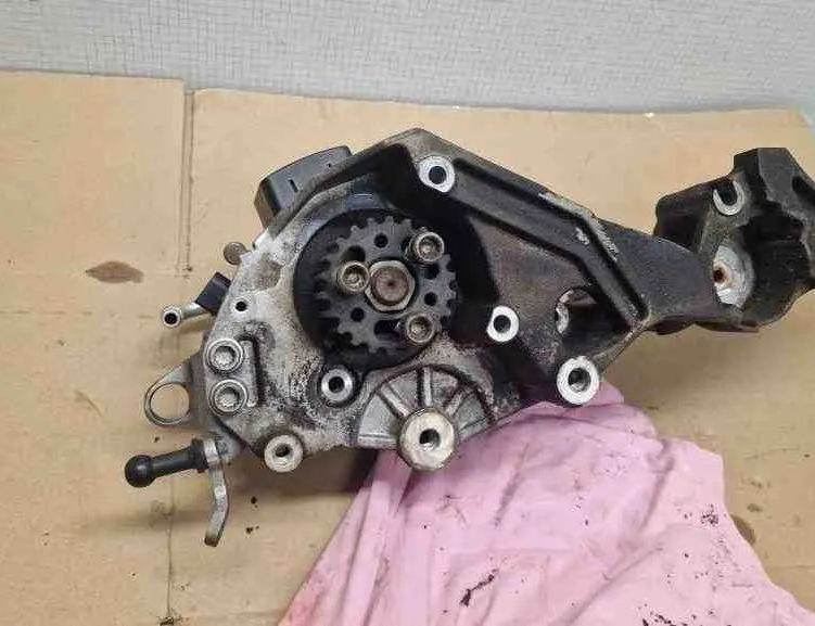 SKODA Octavia 2 generation (2004-2013) Palivové čerpadlo 03L130755E,03L903143D 32559706