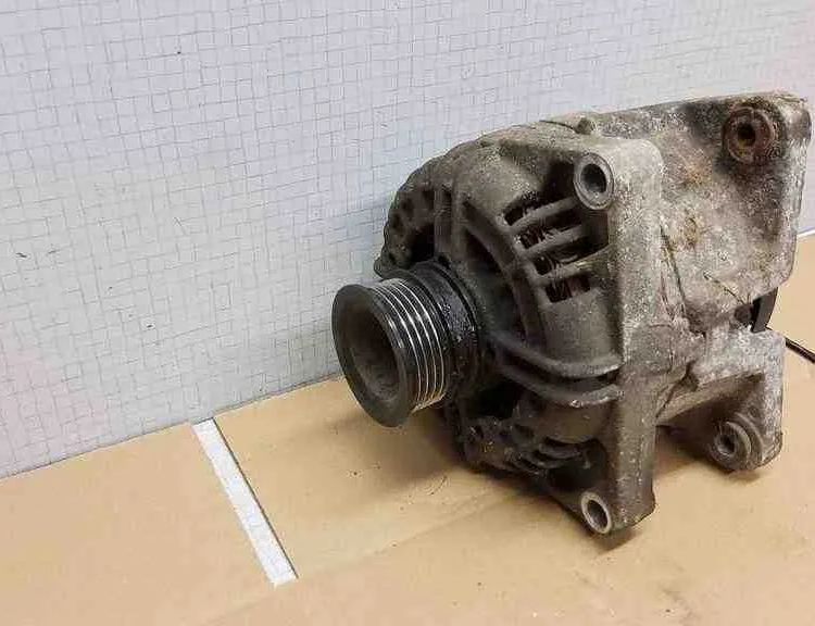 OPEL Zafira B (2005-2010) Alternator 0124425050,13229985 32561678