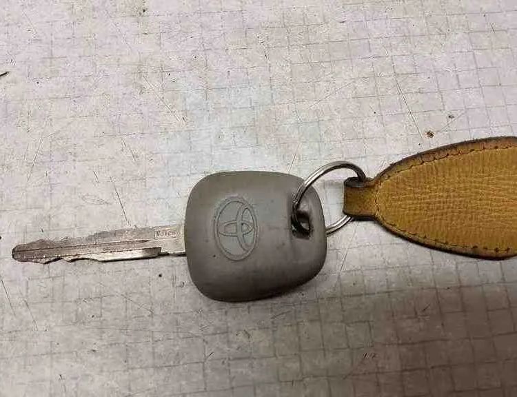 TOYOTA Verso 1 generation (2009-2015) Ignition Lock H34S10A9392,626734000,29653453,2008DJ826,897830F010 32562087