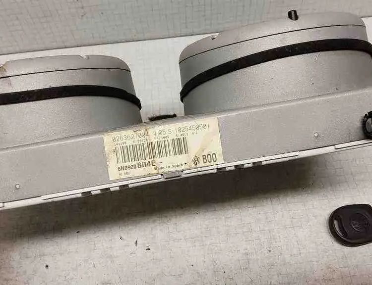 VOLKSWAGEN Polo 3 generation (1994-2002) Engine ECU Set 6N0920804E,5411007100,030906032,0263627004,6X0953254,6X0953257,6N0905865,357905851F,0261207177 32562426