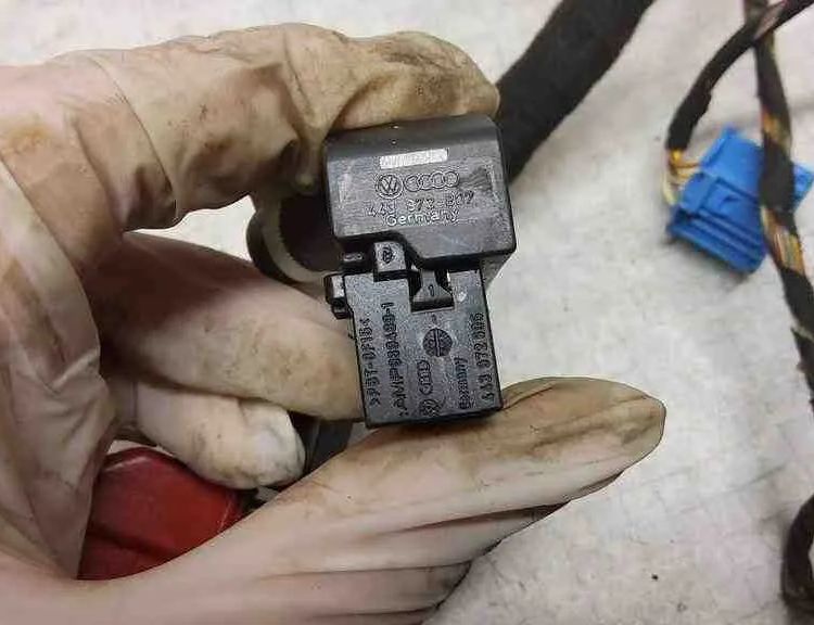 SEAT Leon 1 generation (1999-2005) Жгут проводов 443971883A,6Q00972706,6Q0977736,443971883,98704FA,1J0972753,1J0972752,1J0972702,443972807,6Q0972778,3B0972705,1M171566 32562534