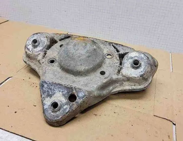 AUDI A4 B5/8D (1994-2001) Other Body Parts 8D0412383 32562795