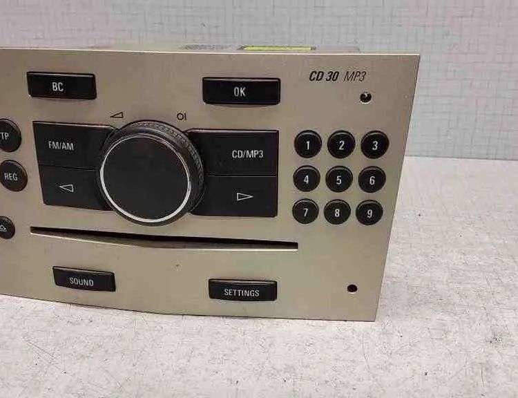 OPEL Zafira B (2005-2010) Prehrávač hudby s GPS 13255553,497316088 32565704