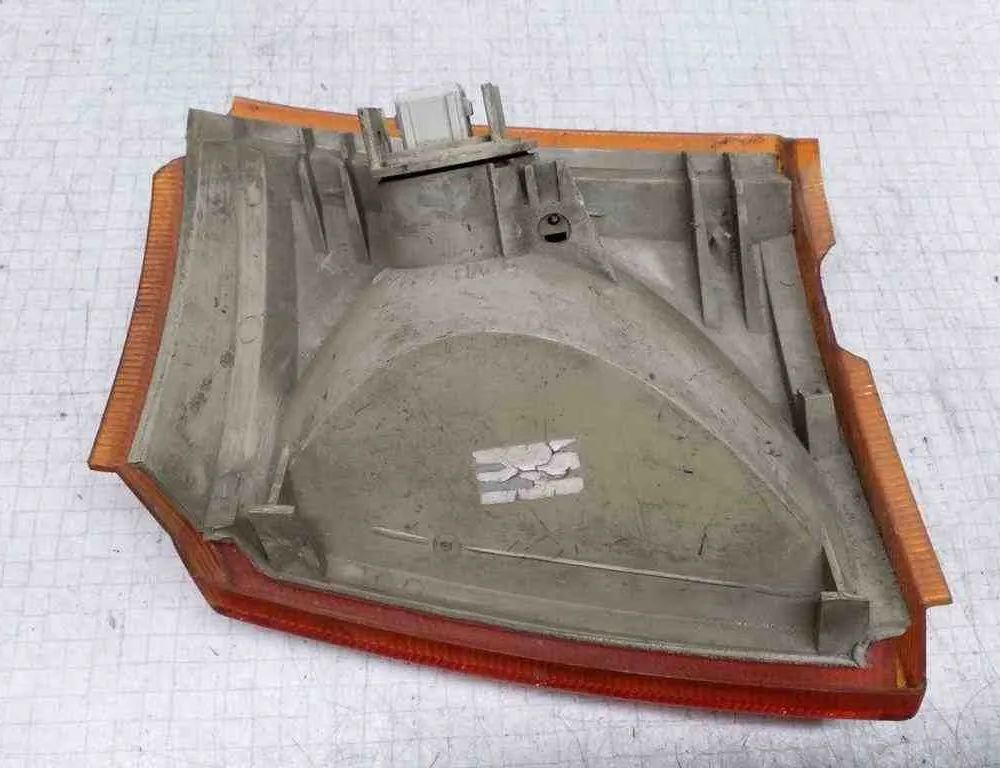 FORD Transit 2 generation (1986-2003) Pravé predné svetlo na zatáčanie 92VB13368AB 32624221