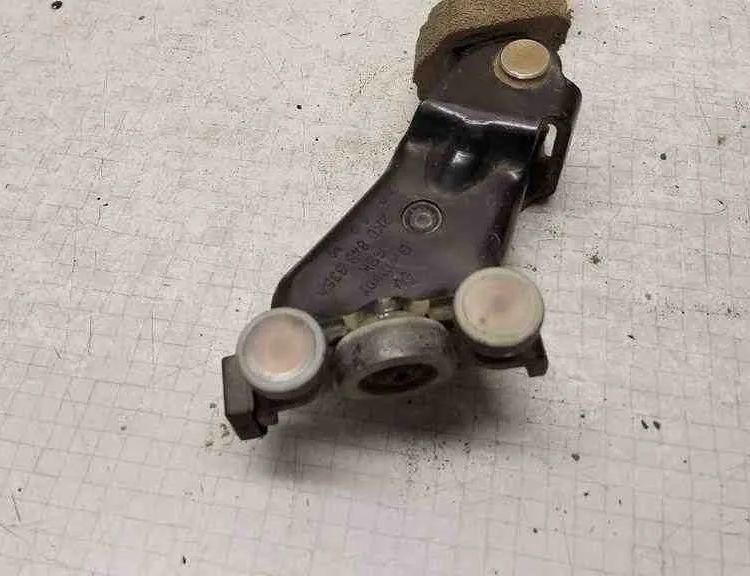 VOLKSWAGEN Caddy 3 generation (2004-2015) Posuvné dvere pant 2K0843883C,2K0843415A,2K0843871M,2K0843413A,2K0843335A,2K0843435B,2K0843318,2K0843397A 32629928