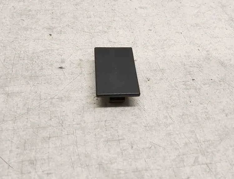 SUBARU Justy 4 generation (2007-2011) Ostatné vnútorné časti 37285H60E00 32629963