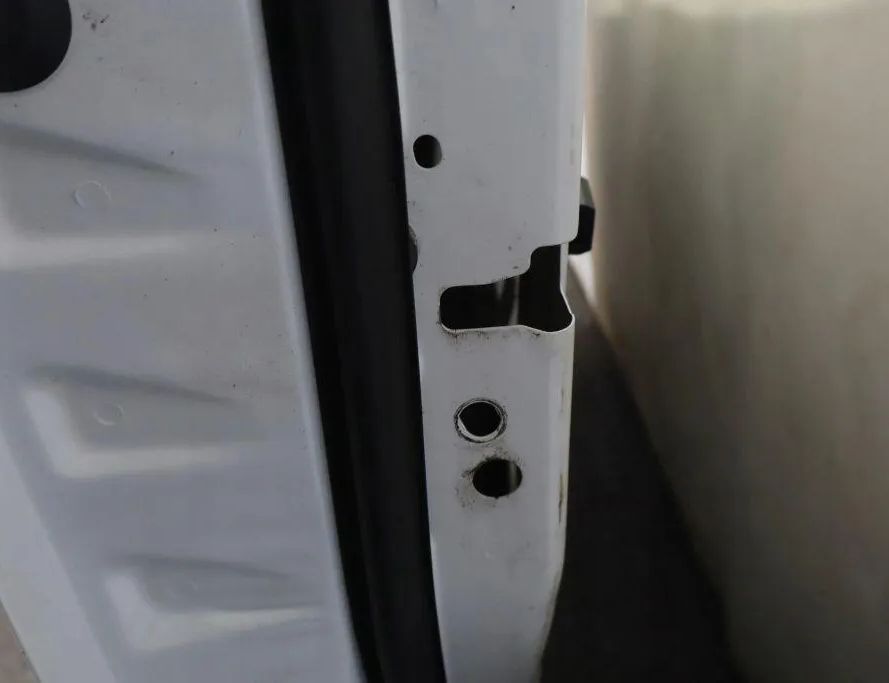 CITROËN C-Elysee 2 generation (2012-2017) Front Right Door 32881102