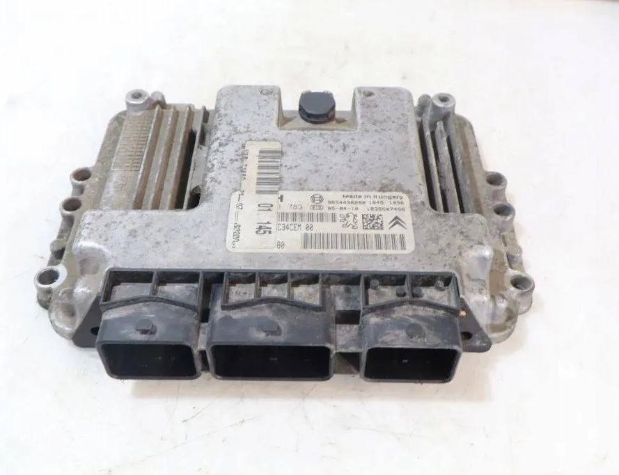 PEUGEOT 206 1 generation (1998-2009) Riadiaca jednotka motora 0281011783 32894581