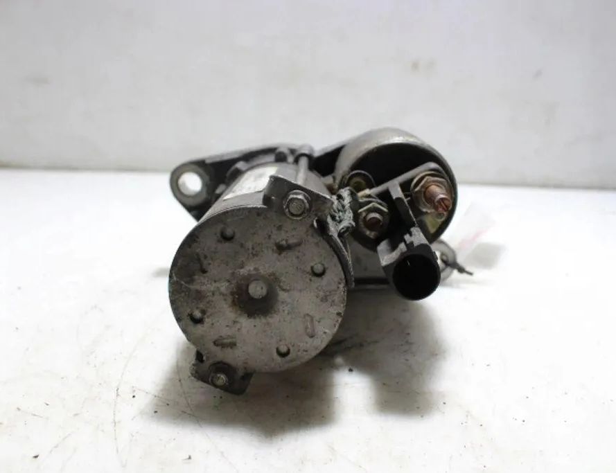 SKODA Roomster 5J (2010-2015) Štartér D6GS12 32896525