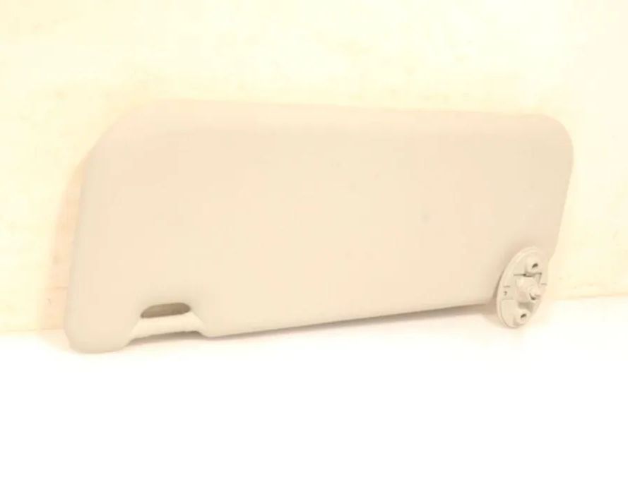 TOYOTA Yaris 4 generation (2020-2023) Другие внутренние детали 32909582