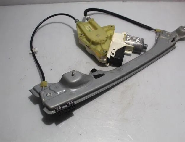 RENAULT Laguna 3 generation (2007-2015) Стеклоподъемник задней правой двери 827300001R 32917098