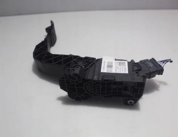 OPEL Corsa F (2019-2023) Throttle Pedal 32922491