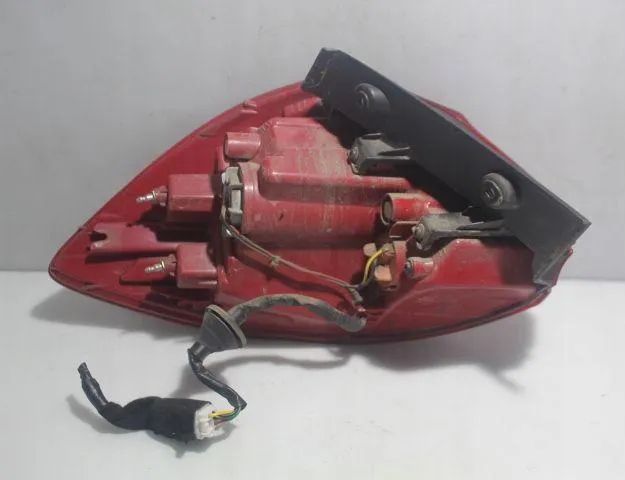 KIA Cee'd 2 generation (2012-2018) Ľavé zadné koncové svetlo 32922732