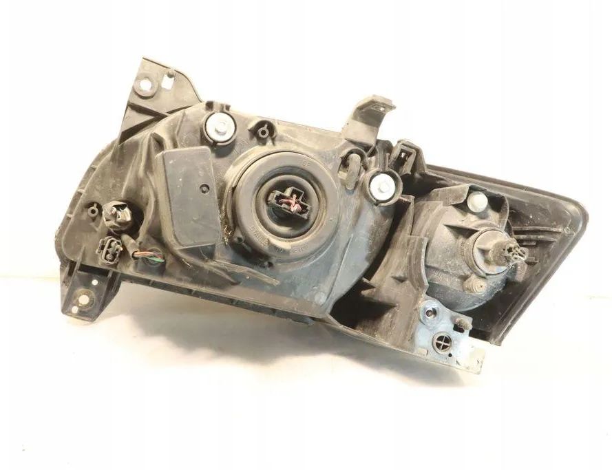 MAZDA MPV LW (1999-2006) Ľavé predné svetlomety 32938695