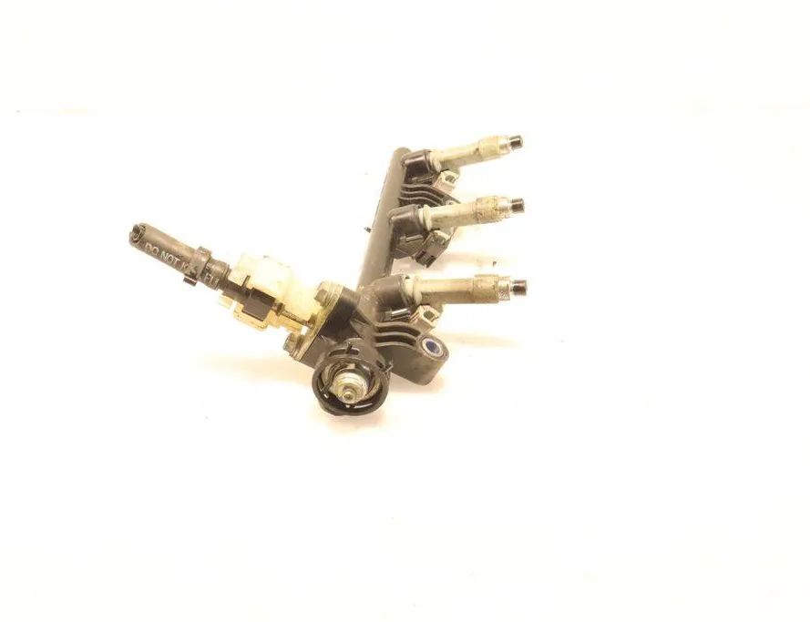 TOYOTA Aygo 1 generation (2005-2014) Топливная рейка 32938806