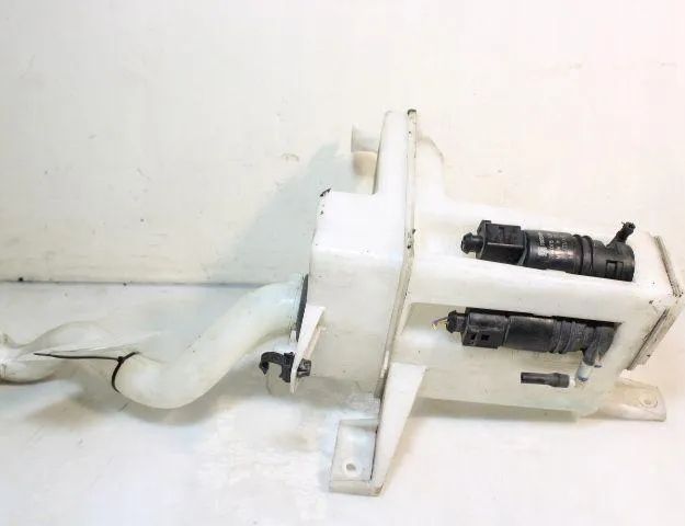 SUZUKI Swift 3 generation (2004-2010) Бачок омывателя 68L-2254 32946892