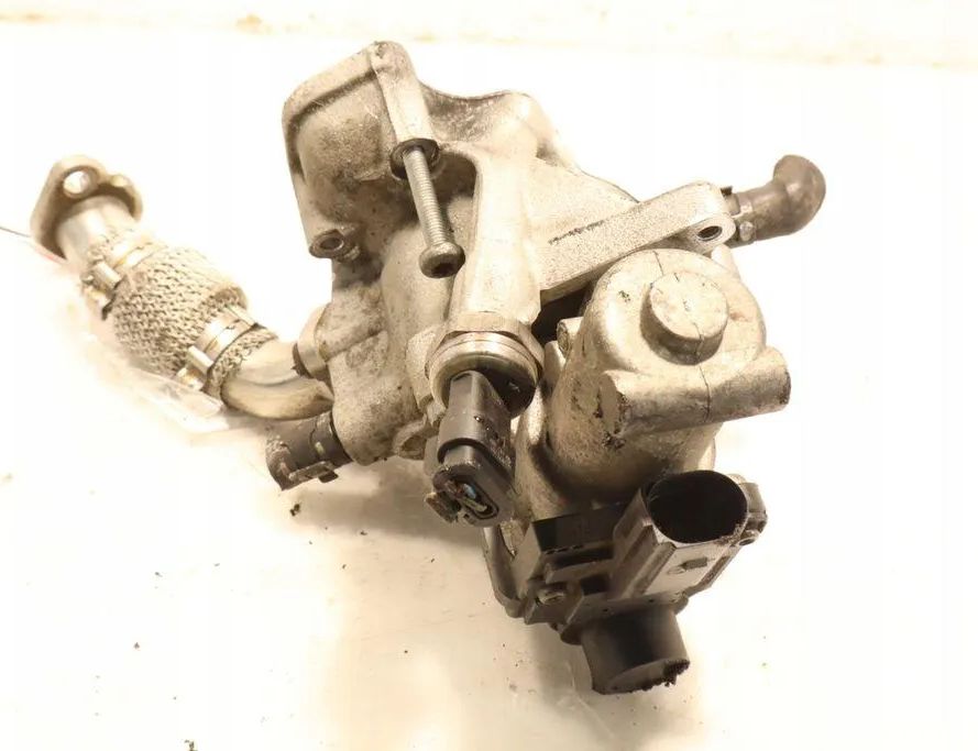 AUDI A8 D3/4E (2002-2010) EGR ventil 32946957