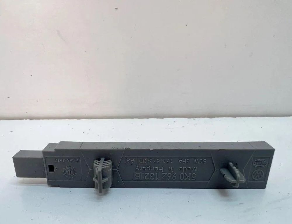 VOLKSWAGEN Passat B8 (2014-2023) Блок управления тормозной системы 5K0962132B 31894408