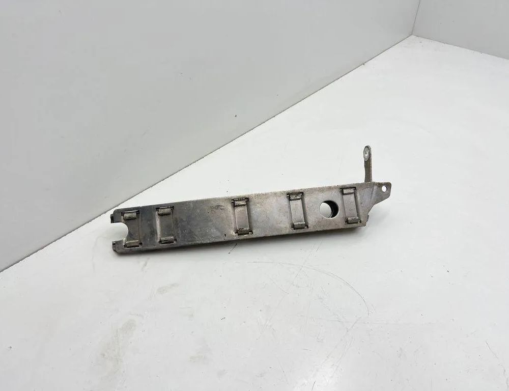 BMW 2 Series F44 (2019-2023) Držiak radiátora 7325044 31946848