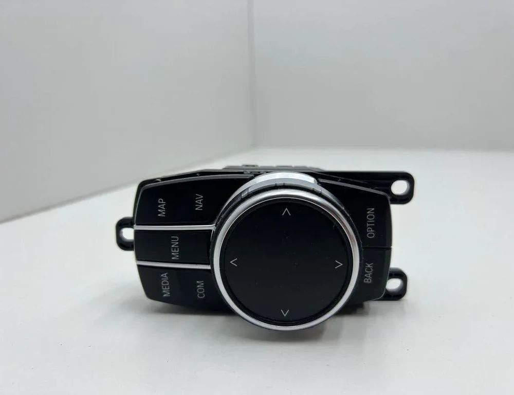 BMW 5 Series G30/G31 (2016-2023) Ovládací gombík navigácie 6844224,901600570010 31998044