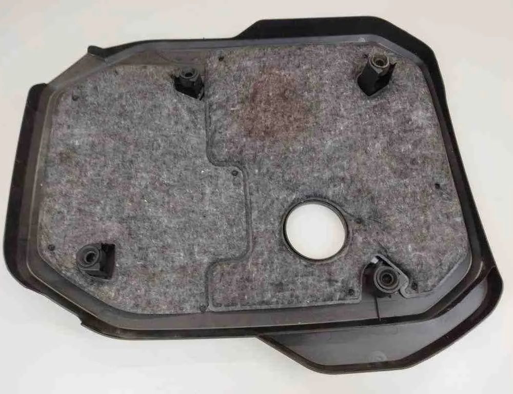 BMW 5 Series G30/G31 (2016-2023) Kryt motora 8571320 32418275