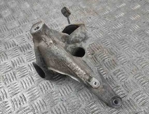 AUDI A5 Sportback F5 (2016-2024) Engine Bracket Right Side 4M0199307AD 32433661