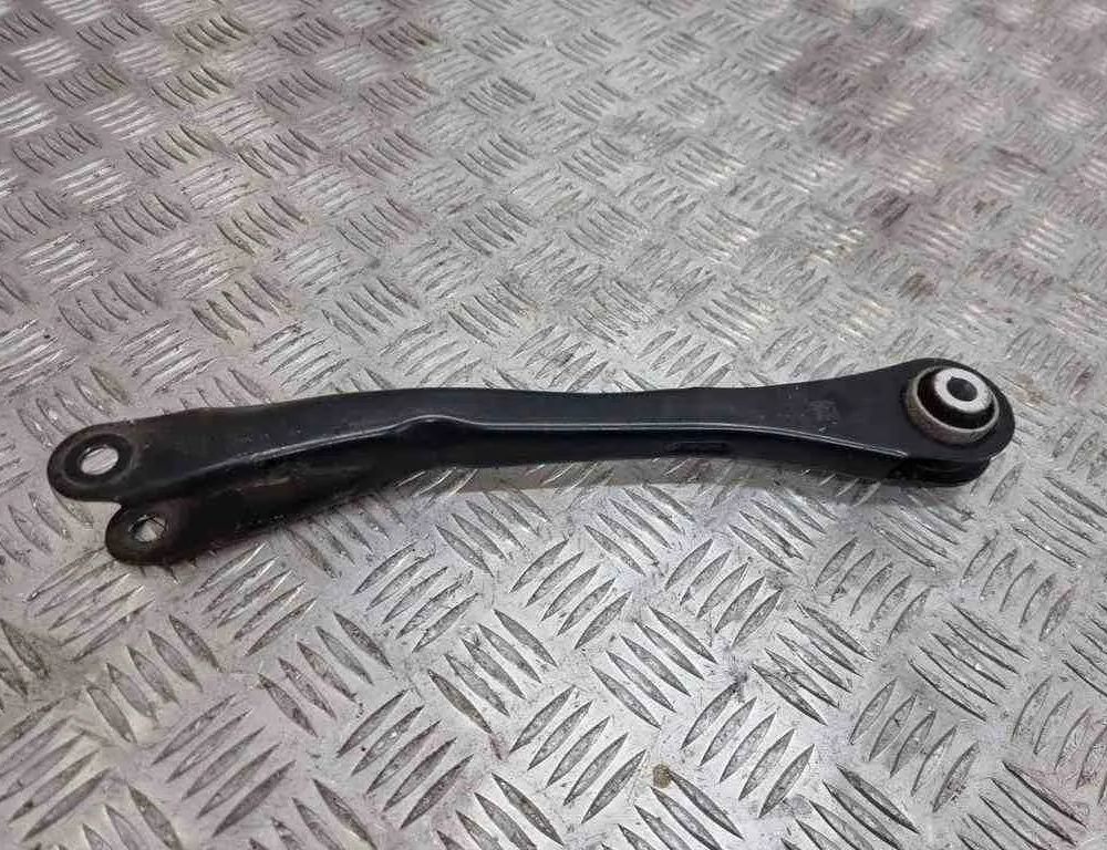 BMW 3 Series G20/G21/G28 (2018-2024) Pravé zadné rameno trojhranného ramena 6878639 32437195