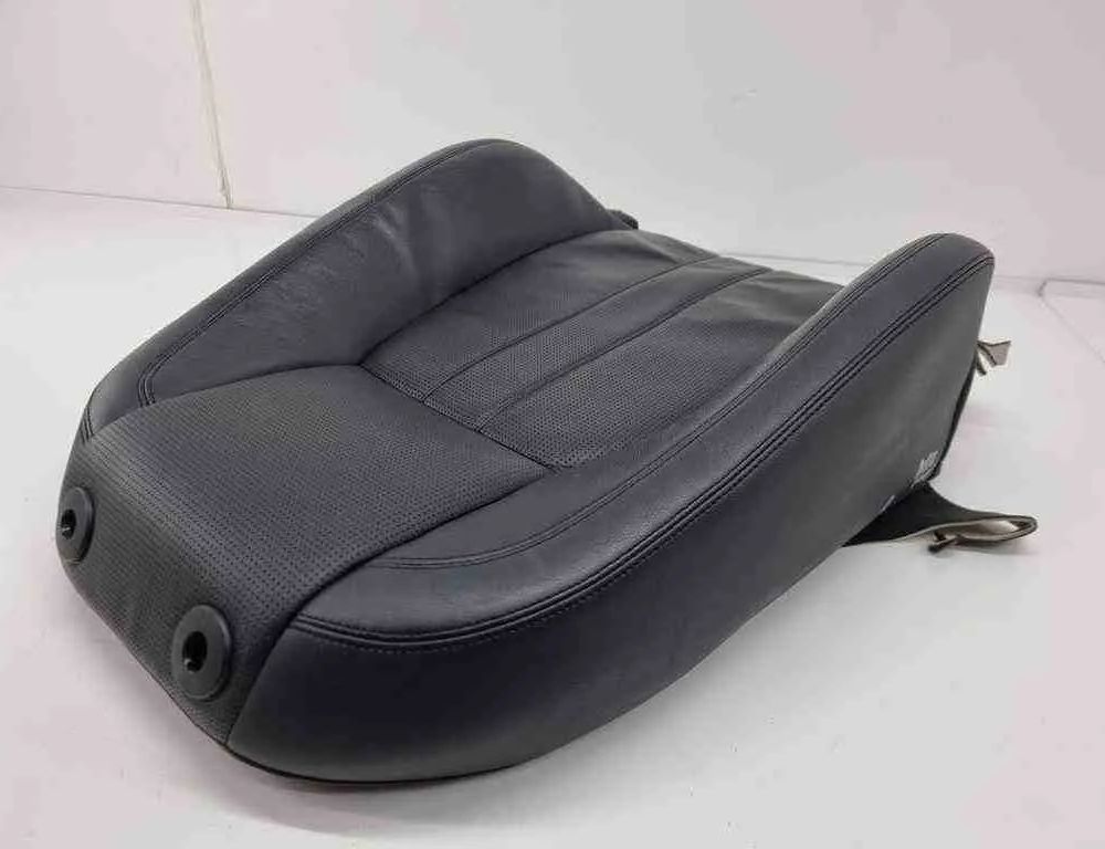 LAND ROVER Discovery Sport 1 generation (2014-2024) Detaily čalúnenia sedadla 32440347