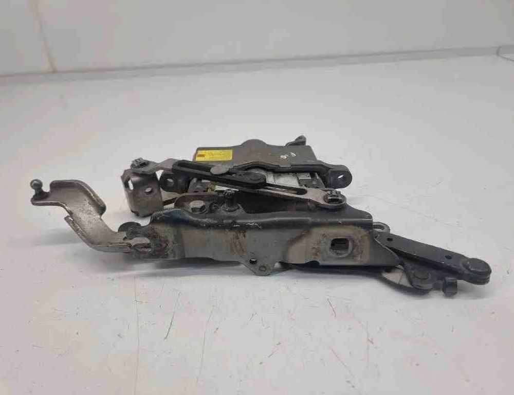 BMW 5 Series F10/F11 (2009-2017) Петля капота передняя левая 7201275 32583354