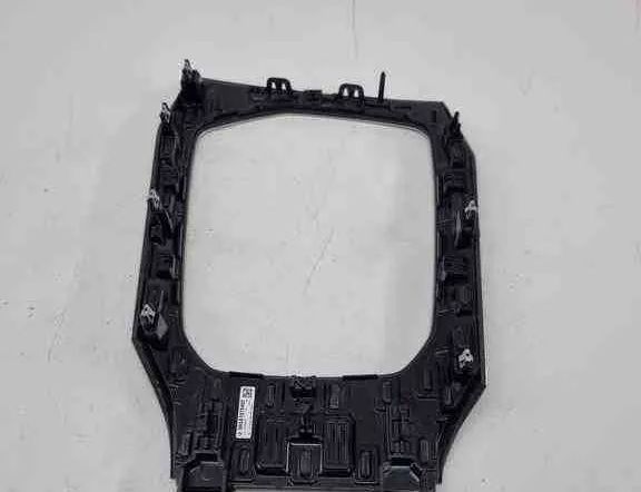 BMW 3 Series G20/G21/G28 (2018-2024) Другие отделочные детали 9r5a1979402 32620798