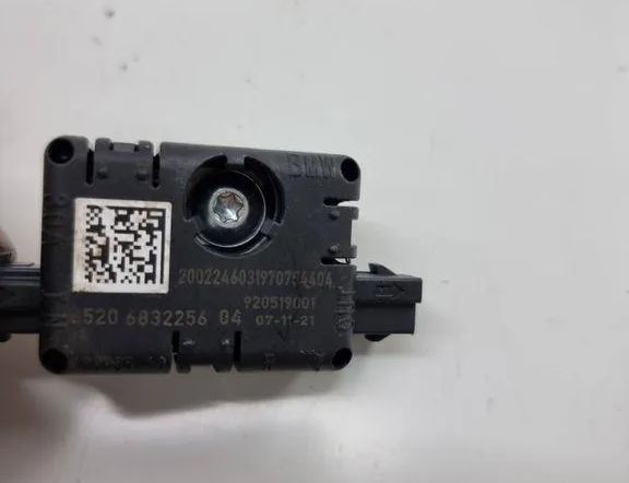 BMW X7 G07 (2018-2024) Zosilňovač antény na kufri 6832256 32969135