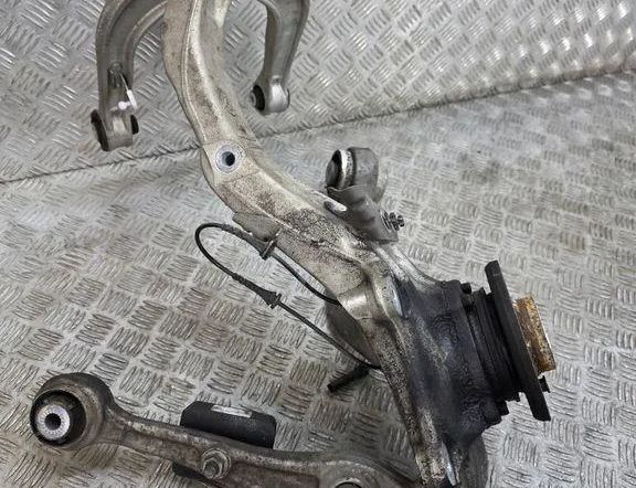 BMW X7 G07 (2018-2024) Ступица передняя правая 6883116,6876656 32969611