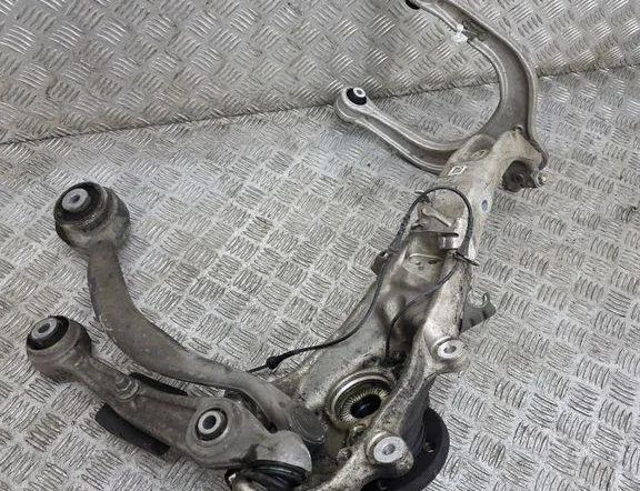 BMW X7 G07 (2018-2024) Ступица передняя правая 6883116,6876656 32969611