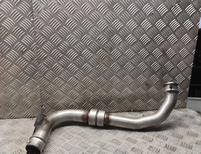 AUDI A4 B8/8K (2011-2016) шланг радиатора интеркулера 059145731bc 31093252