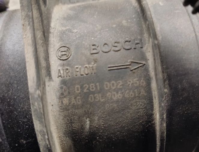 VOLKSWAGEN Caddy 3 generation (2004-2015) Воздухомер воздушного фильтра 0281002956 33072797