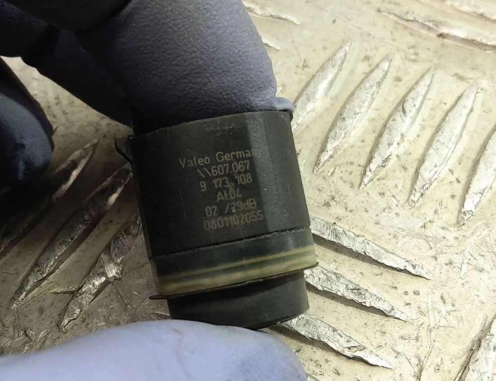 BMW 5 Series F10/F11 (2009-2017) Acceleration Sensor 9173108 30986500