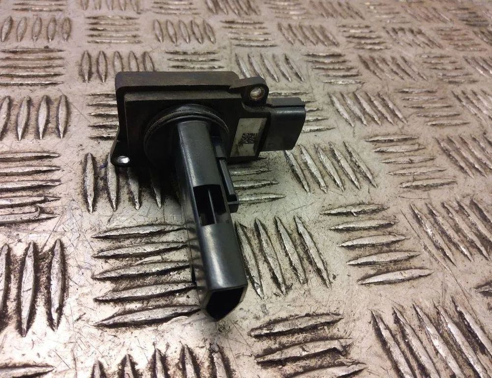 MITSUBISHI Outlander 2 generation (2005-2013) Senzor hmotnostného prietoku vzduchu MAF MR985187 30986524