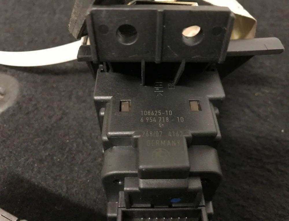 BMW 1 Series E81/E82/E87/E88 (2004-2013) Engine ECU Set 0281014239 30989070