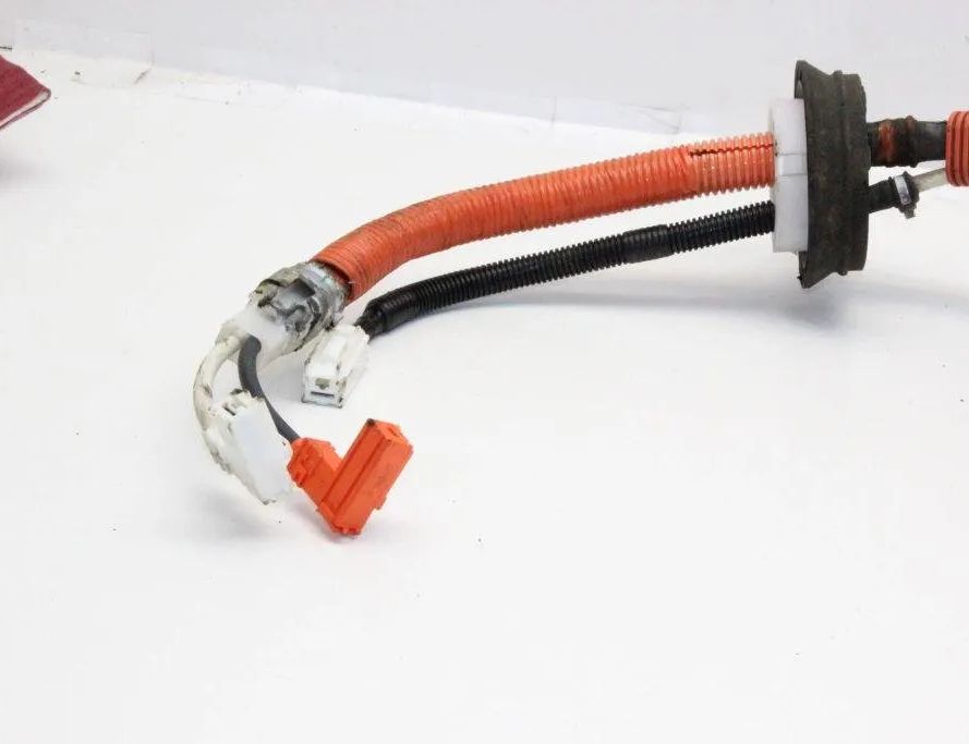 TOYOTA Auris 2 generation (2012-2015) Распределительная коробка 8216402040G 30991995