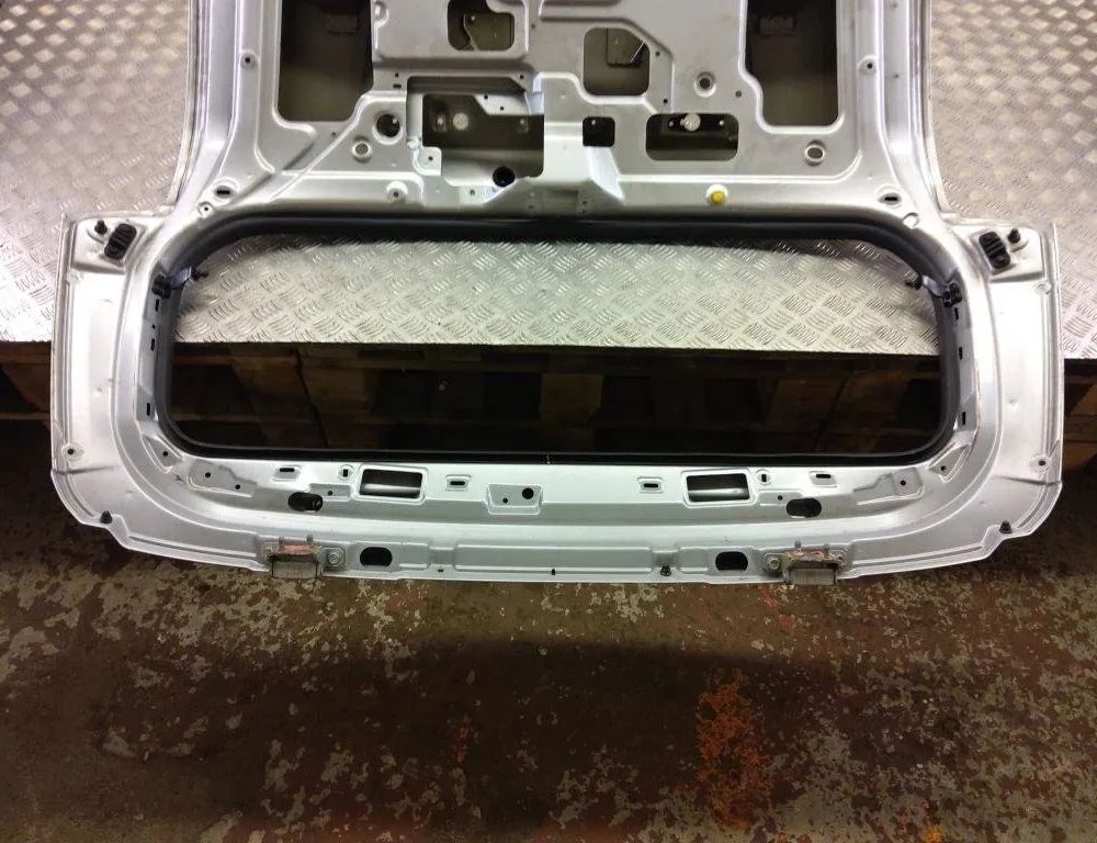 CHEVROLET Captiva 1 generation (2006-2018) Kufor 31000498