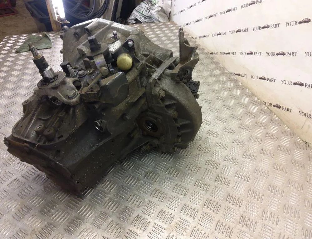 PEUGEOT RCZ 1 generation (2010-2014) Коробка передач 31005208